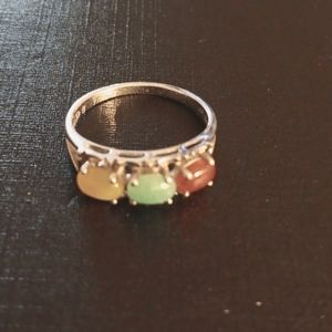 Vintage 925 Sterling Ring with Yellow,green and orange jade Avon